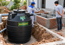 Bồn Tự Hoại Nhựa Và Bể Phốt Xây Gạch Khác Nhau Thế Nào? Nên Chọn Loại Nào Cho Nhà Ở?