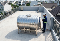 Bồn nước inox trên sân thượng cần chừa khoảng trống bảo trì như thế nào?